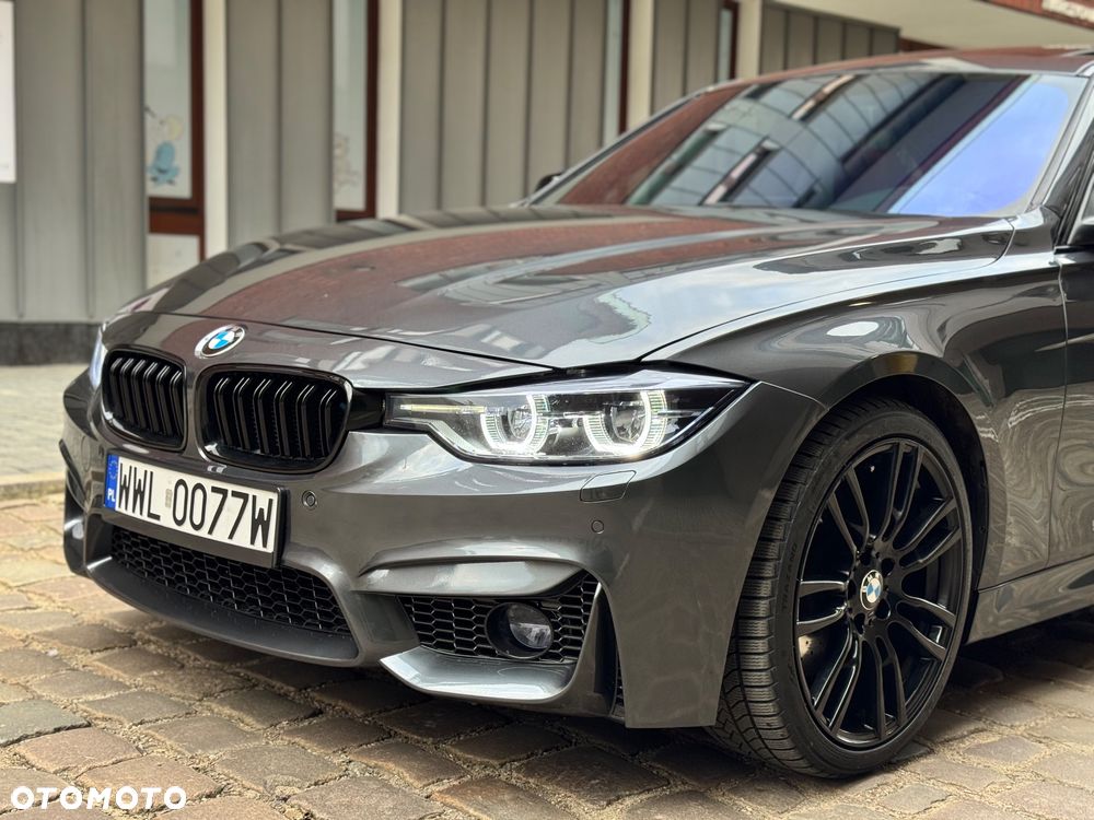 BMW Seria 3 328i Sport Line - 13