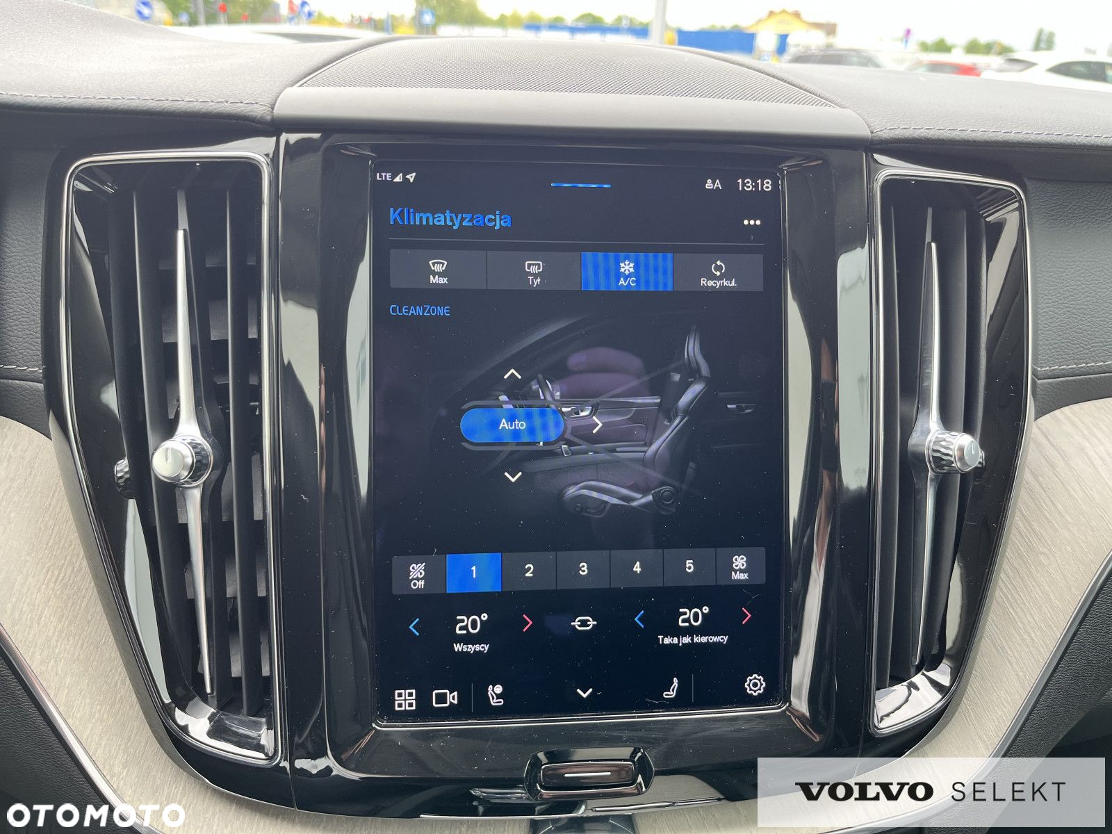 Volvo XC 60 - 16