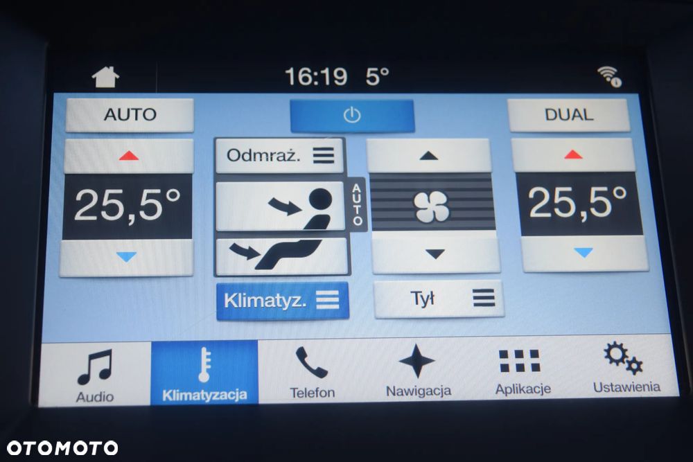 Ford Galaxy 2.0 TDCi Titanium PowerShift - 26