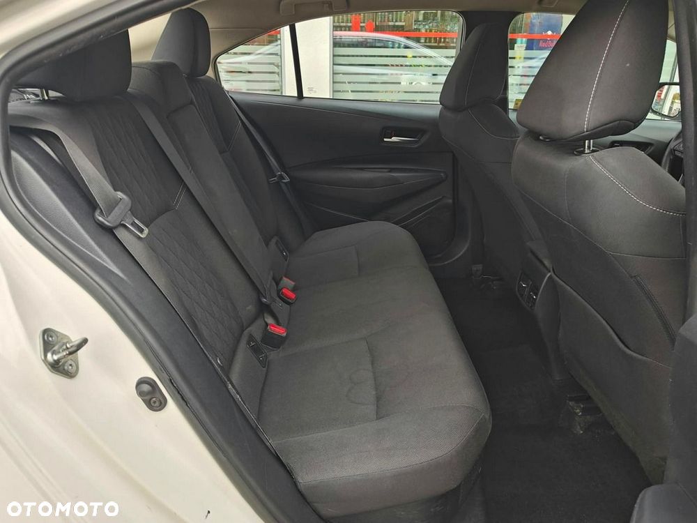 Toyota Corolla - 16