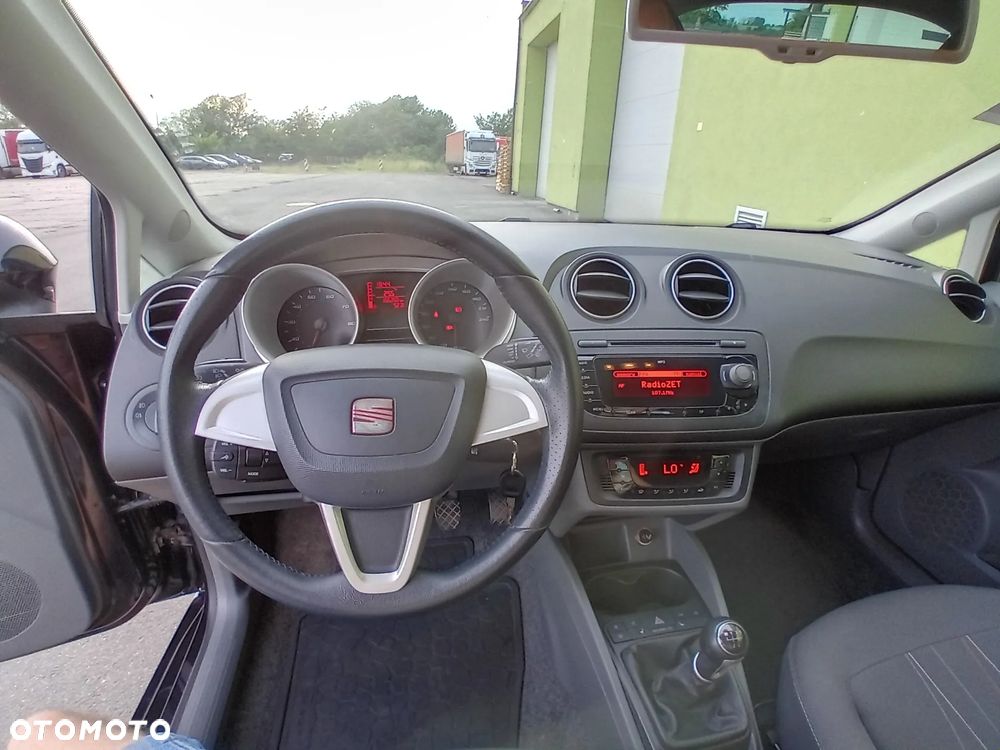 Seat Ibiza 1.4 16V Reference - 22
