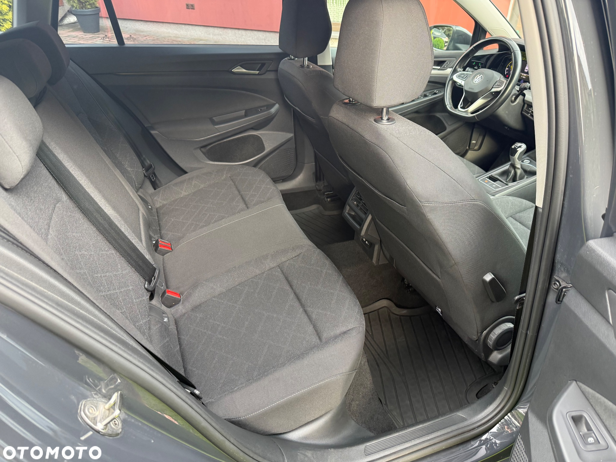 Volkswagen Golf VIII 1.0 TSI Life - 17