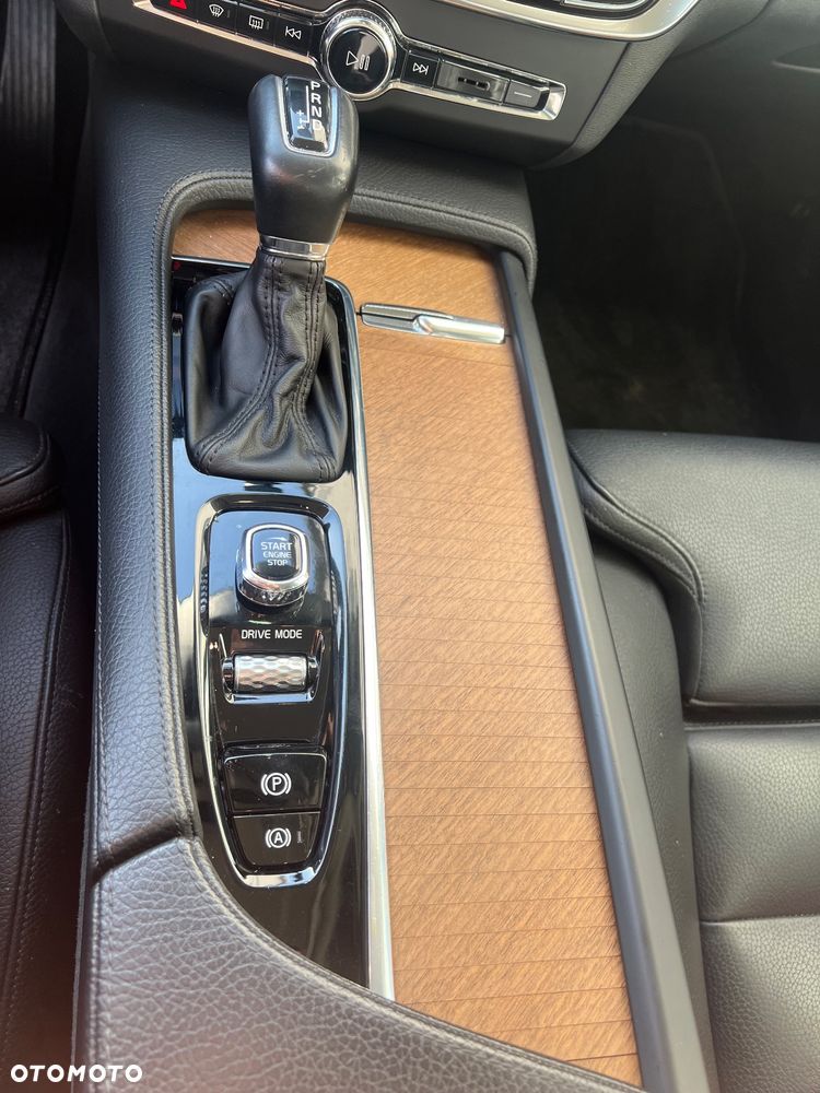 Volvo S90 D5 AWD Inscription - 16