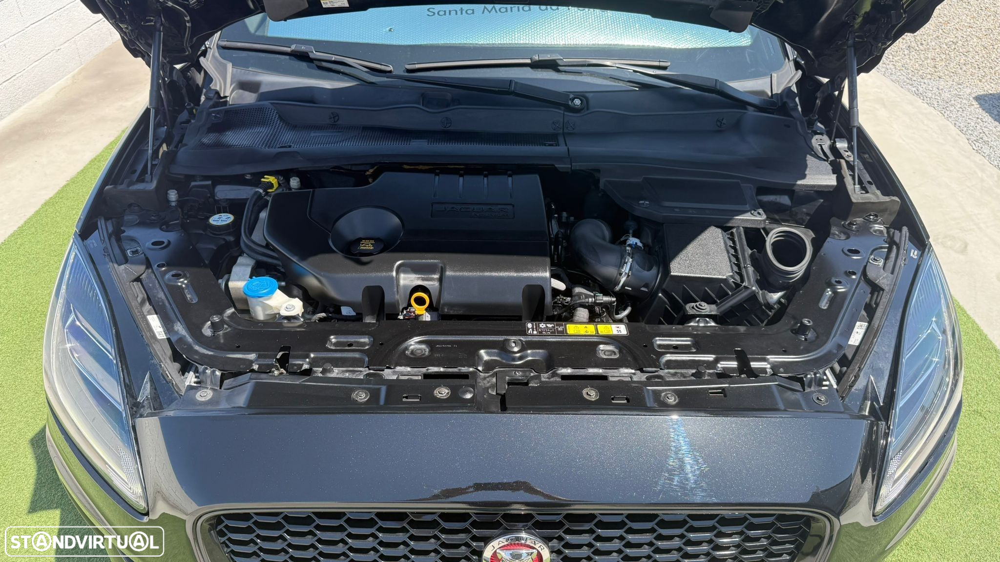 Jaguar E-Pace 2.0 i4D R-Dynamic AWD Aut. - 60
