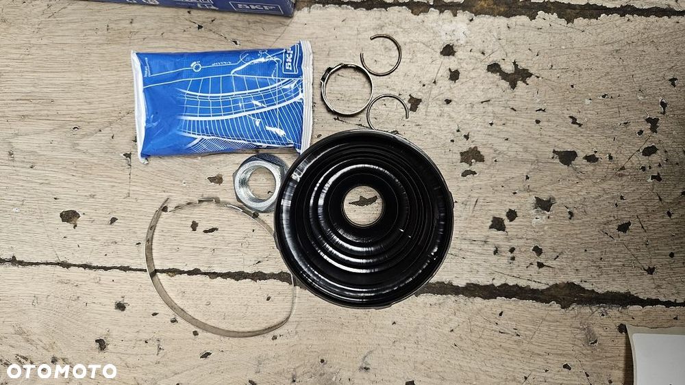 Osłona przegubu Nissan Navara NP300 D40  SKF VKJP 1370 - 7