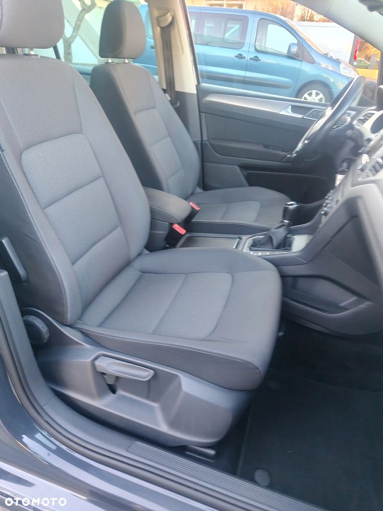 Volkswagen Golf Sportsvan - 9