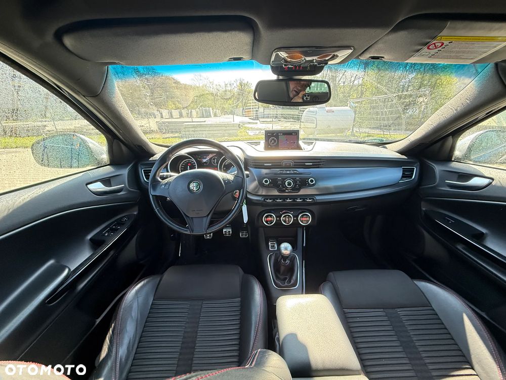 Alfa Romeo Giulietta 2.0 JTDM Distinctive - 7