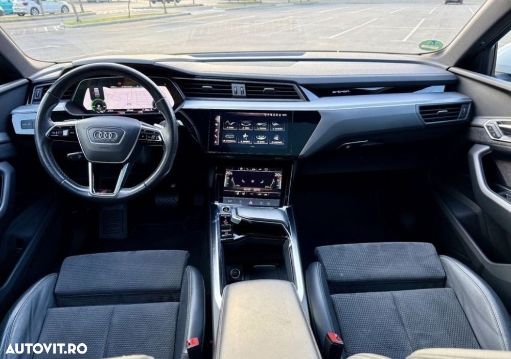 Audi e-tron 50 quattro S line - 8