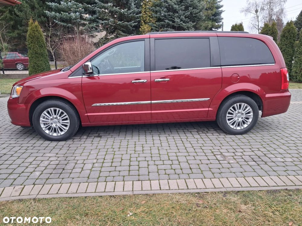 Chrysler Town & Country 3.6 Limited - 5