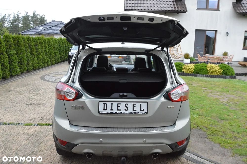 Ford Kuga 2.0 TDCi 4x4 Titanium - 29