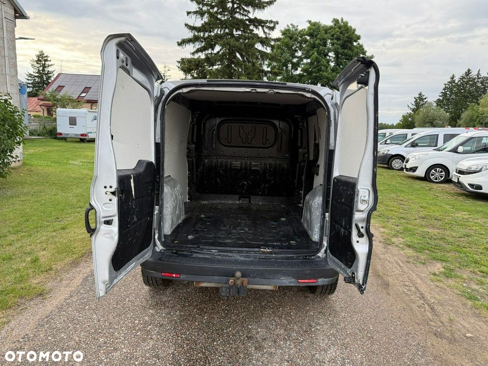 Opel Combo - 17