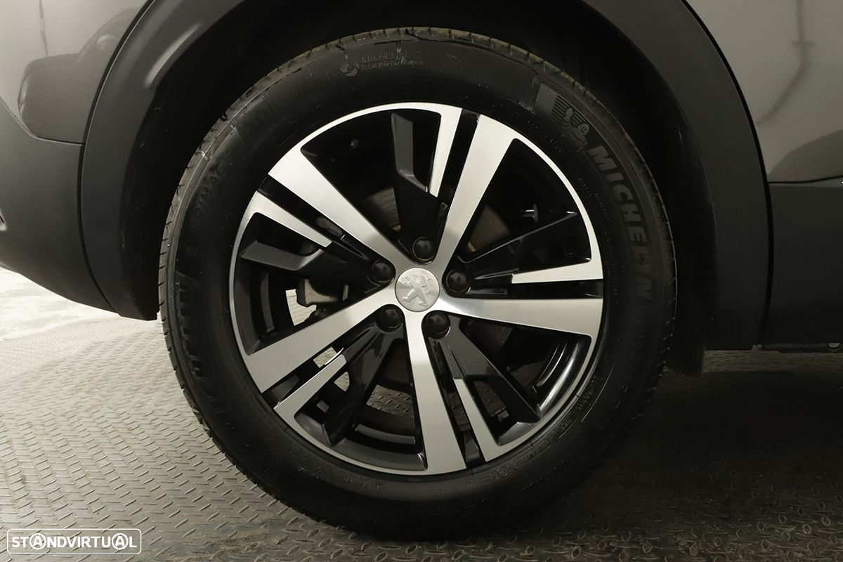Peugeot 3008 1.2 PureTech GT EAT8 - 5
