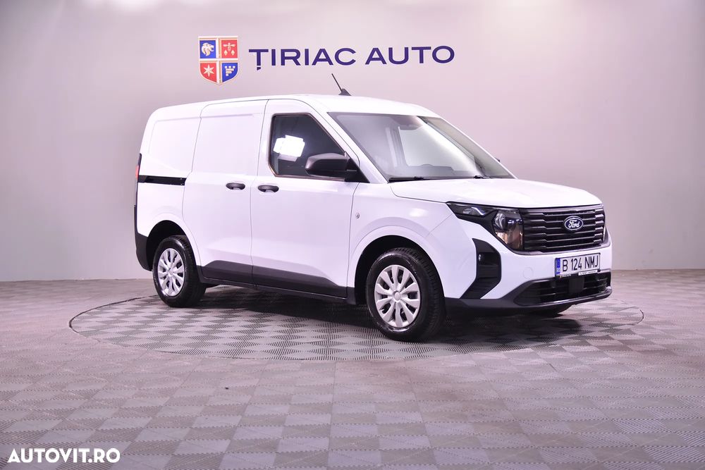 Ford Transit Courier Van - 7
