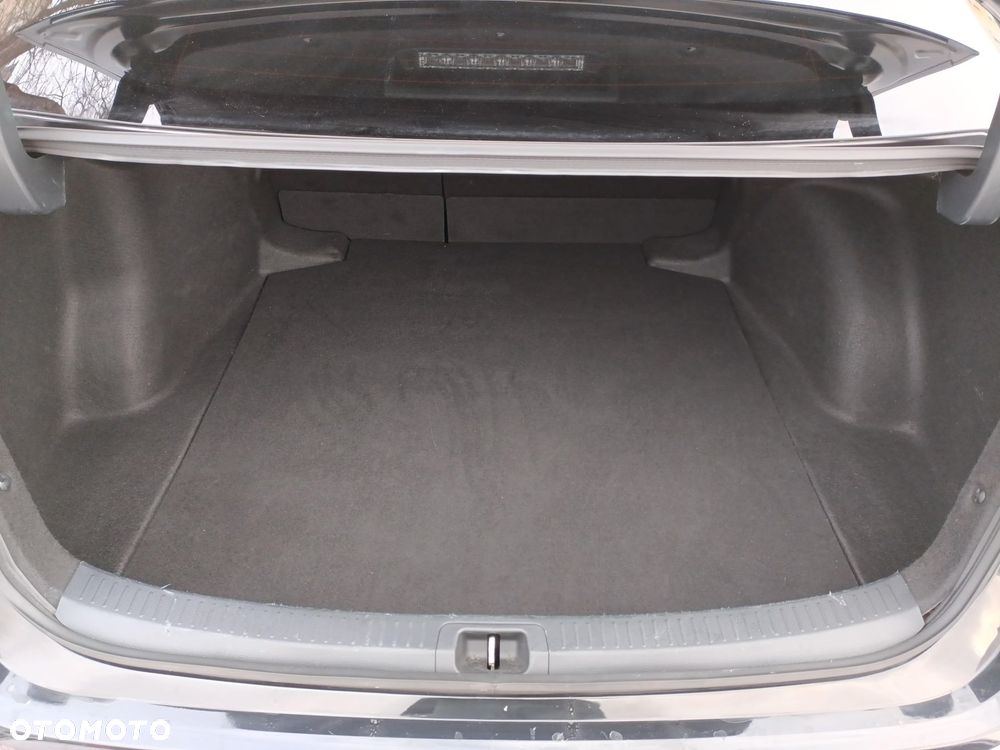 Toyota Corolla 1.8 Hybrid Style - 14