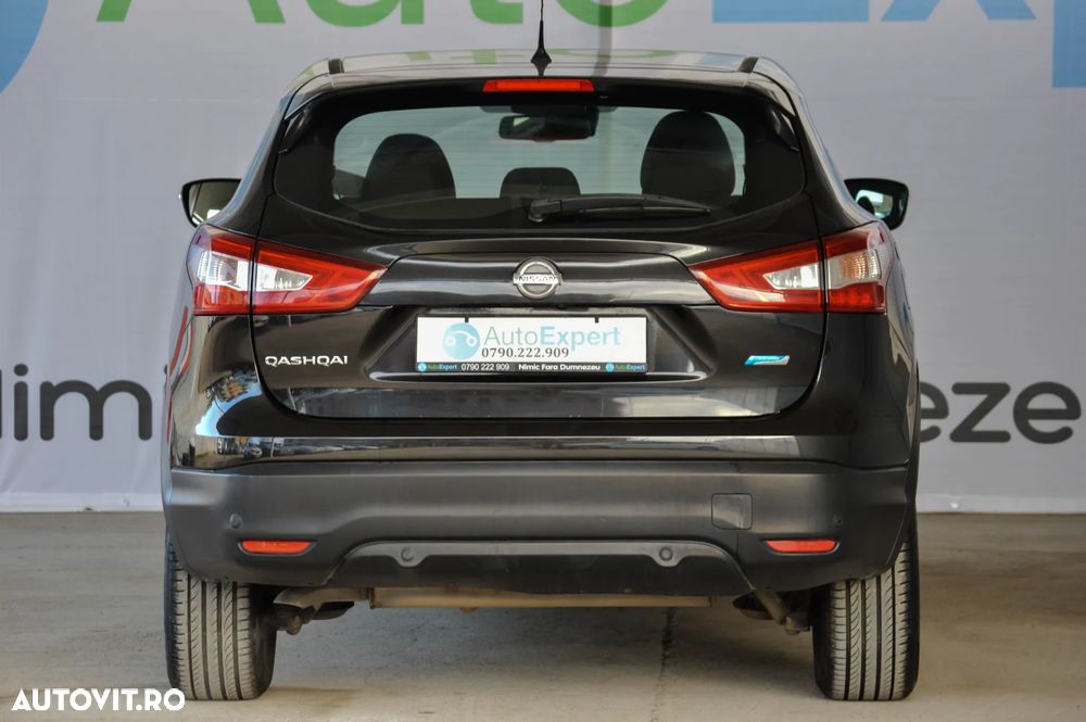 Nissan Qashqai 1.5 DCI N-Connecta - 17