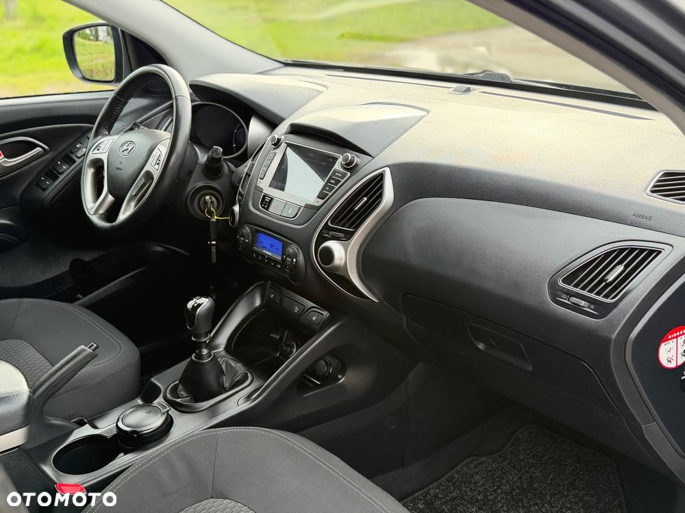 Hyundai ix35 1.7 CRDi Premium 2WD - 16