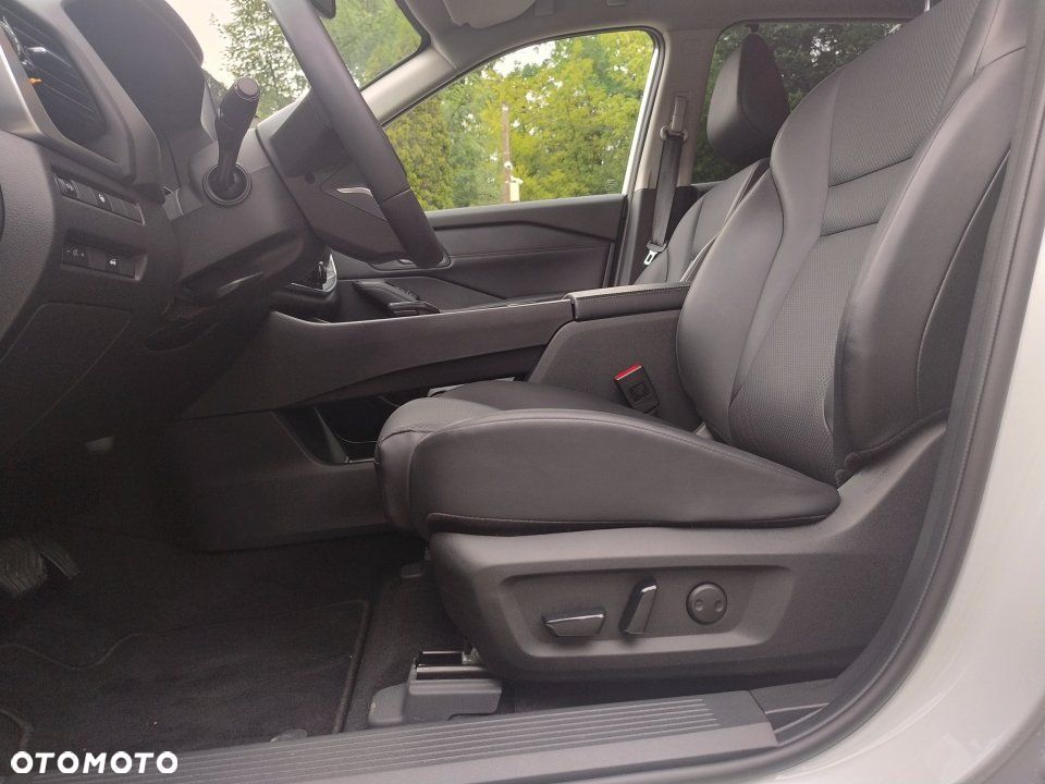 Nissan X-Trail - 10