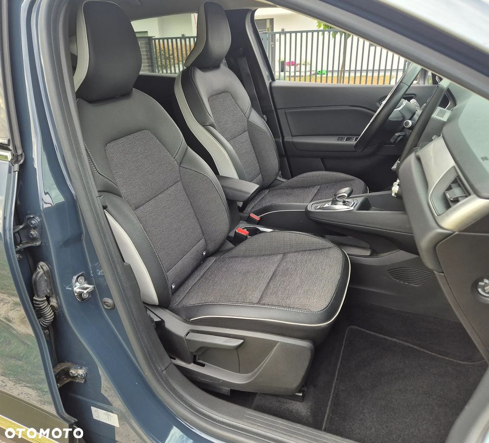 Renault Captur E-TECH 160 INTENS - 24