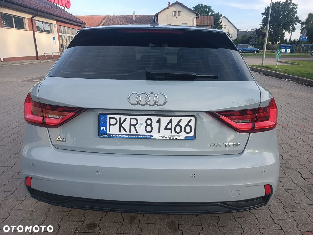 Audi A1 Sportback 25 TFSI Advanced S tronic - 6