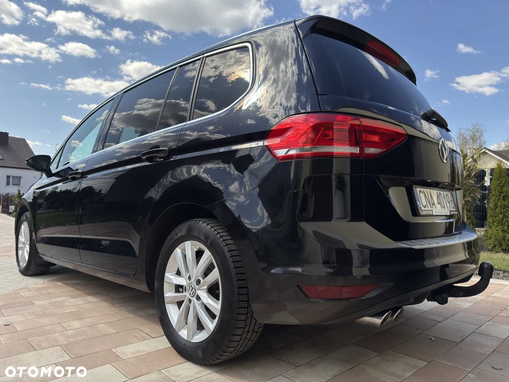 Volkswagen Touran 2.0 TDI BMT Highline DSG - 8