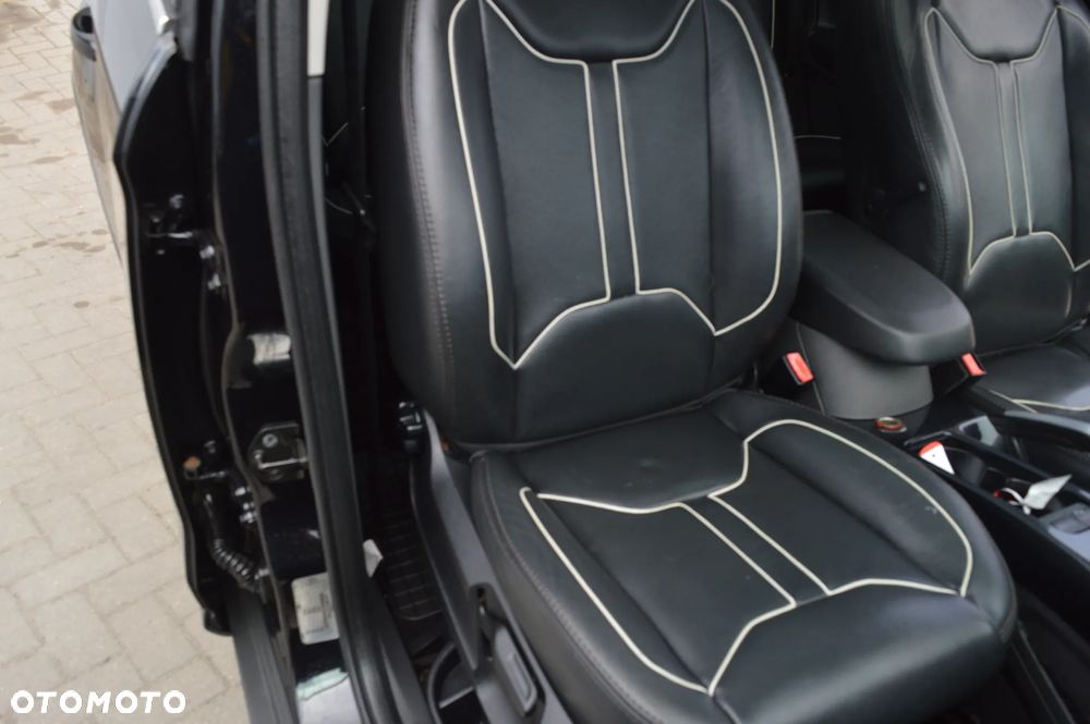 Ford Kuga 2.0 TDCi 4x4 Individual - 22