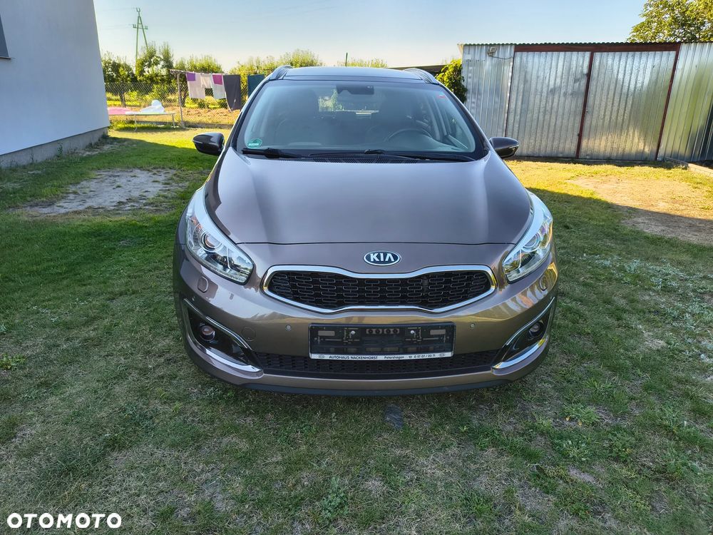 Kia Ceed 1.6 CRDi 136 ISG Platinum Edition - 2