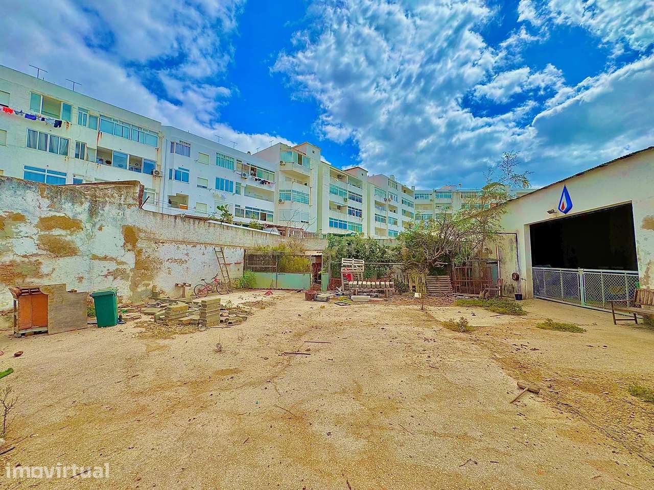ARMAZÉM NO CENTRO DE OLHÃO 537m2 - Grande imagem: 3/15
