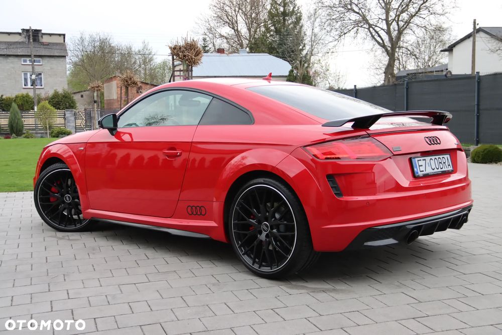 Audi TT Coupé - 12