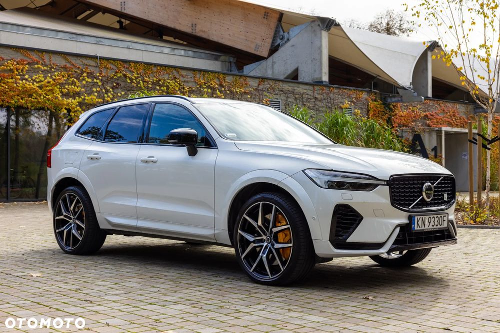 Volvo XC 60 T8 Plug-In Hybrid AWD Polestar Engineered - 2