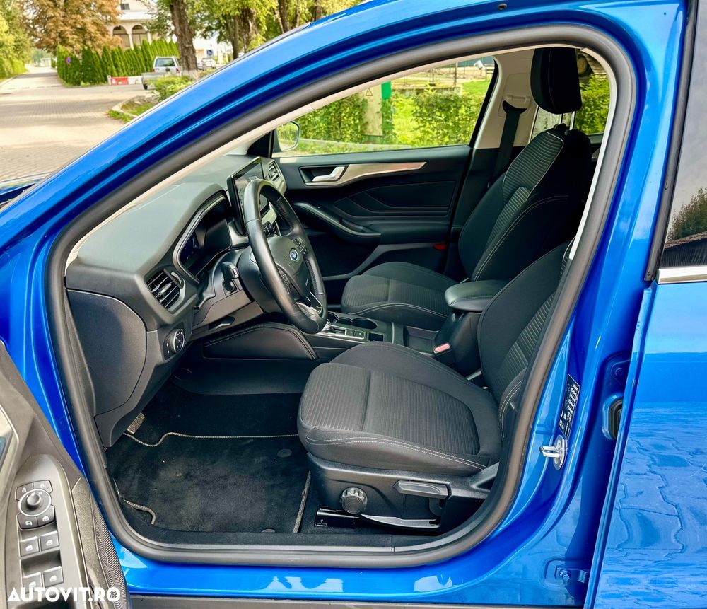 Ford Focus 1.5 EcoBlue Start-Stopp-System Aut. TITANIUM - 8