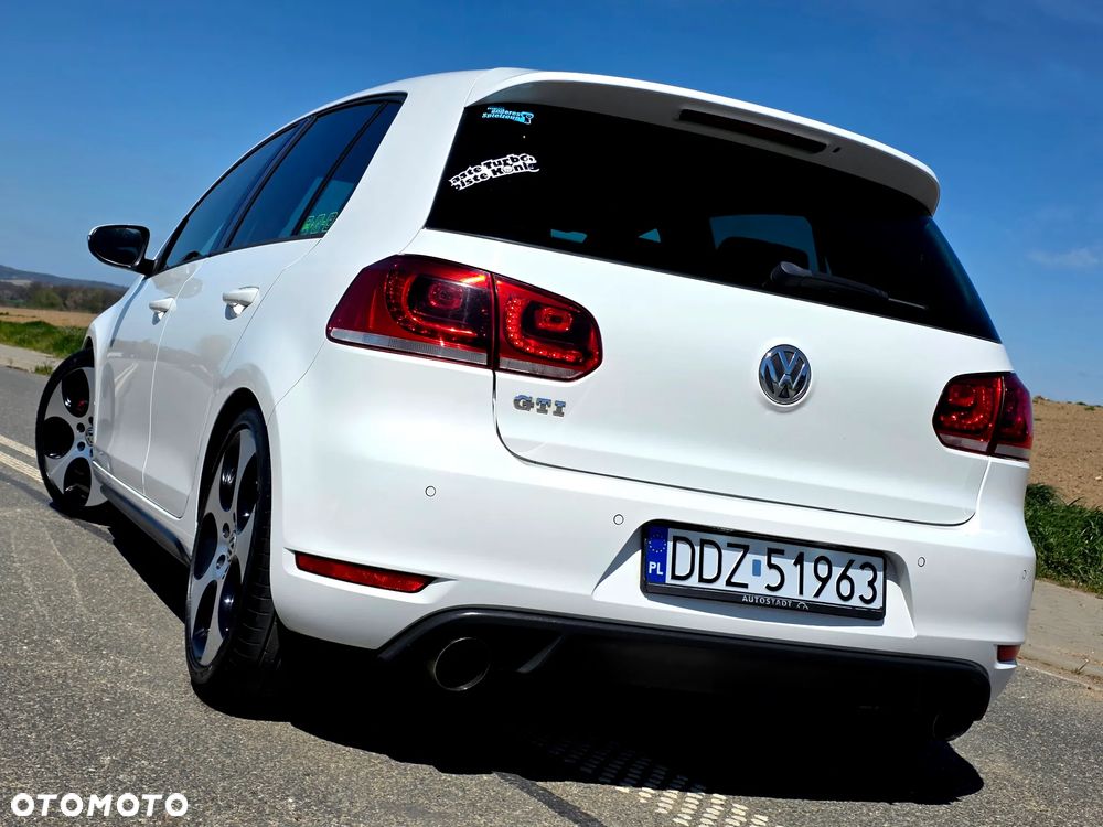 Volkswagen Golf 2.0 GTI - 9