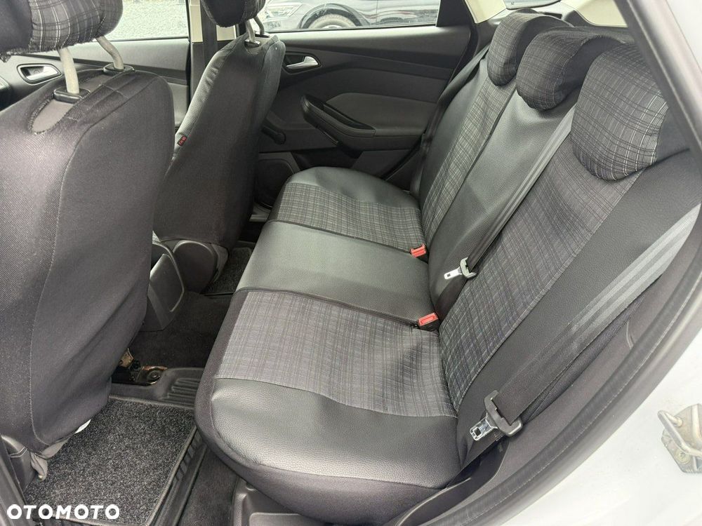 Ford Focus 1.6 TDCi Trend - 17