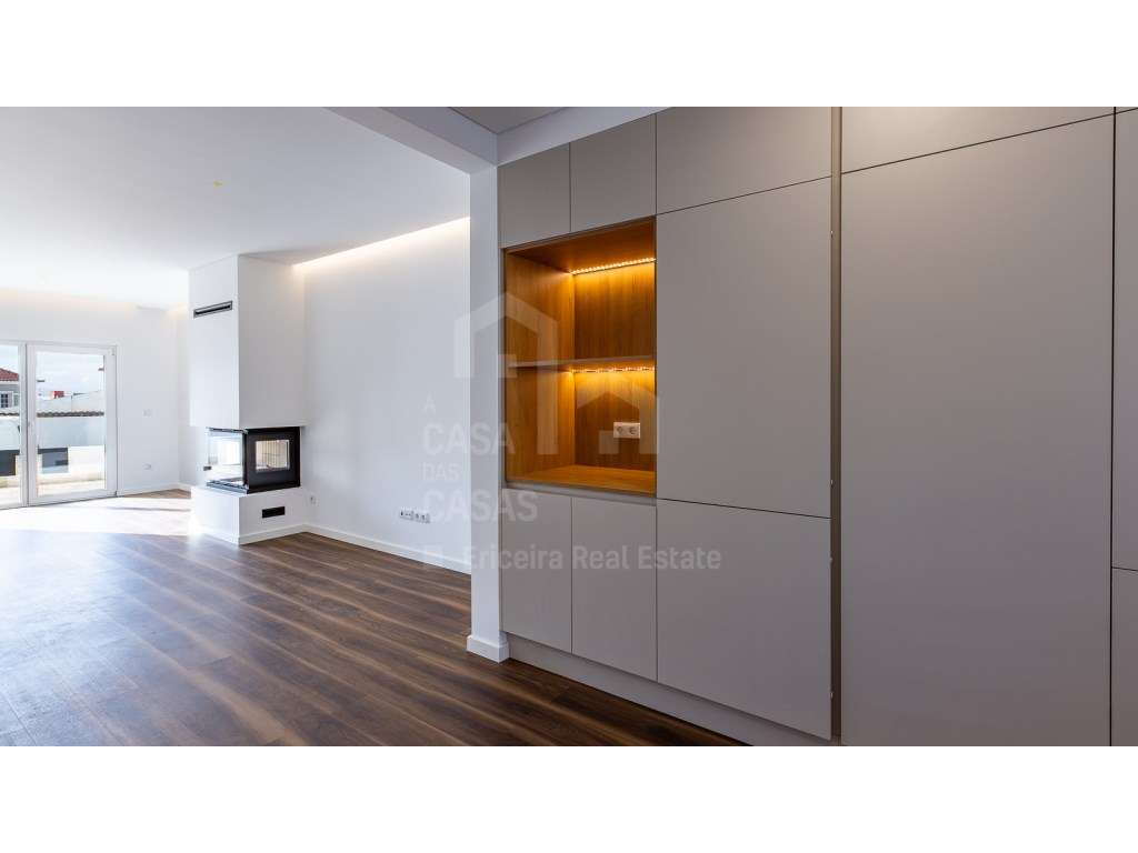 Vende Moradia T2 - Ericeira 6 km, A Casa das Casas - Grande imagem: 4/25