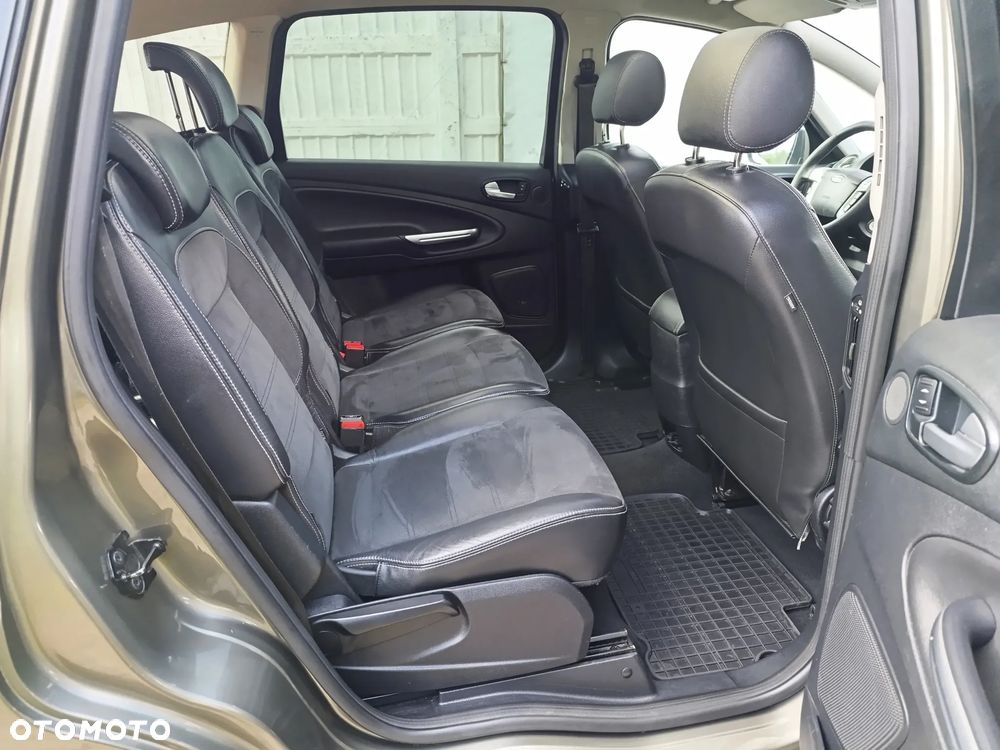Ford S-Max - 7