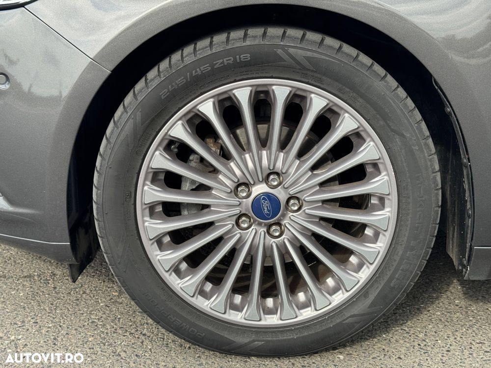 Ford Mondeo 2.0 TDCi Powershift Titanium - 29