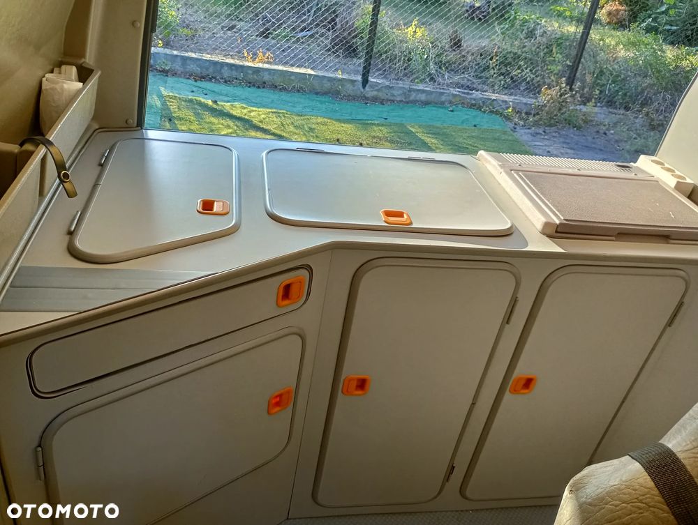 Ford Transit - 15