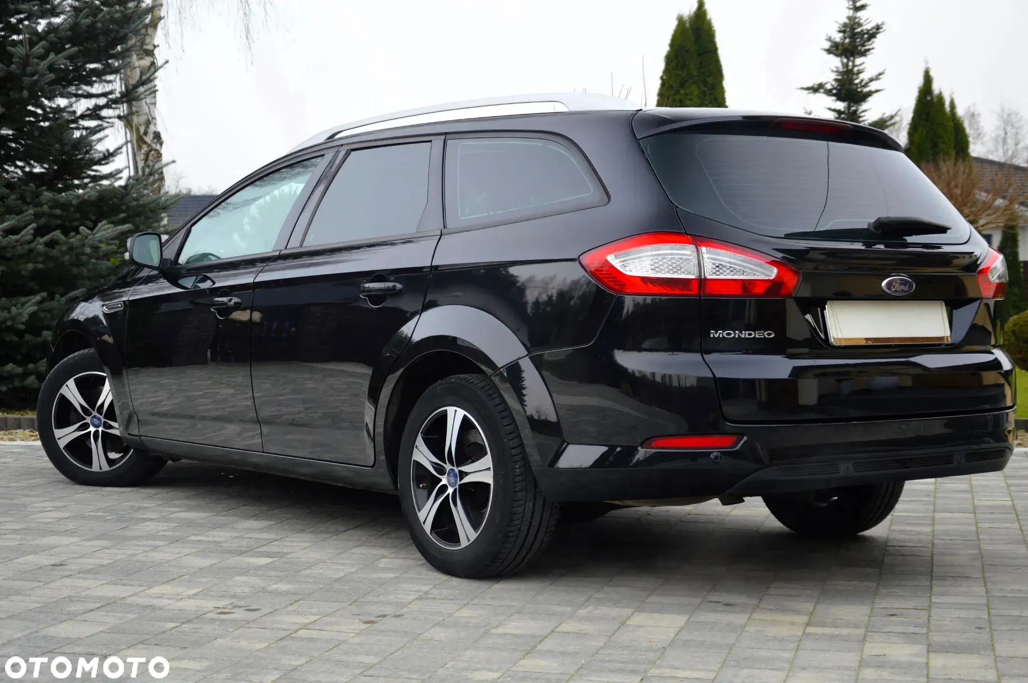 Ford Mondeo - 13