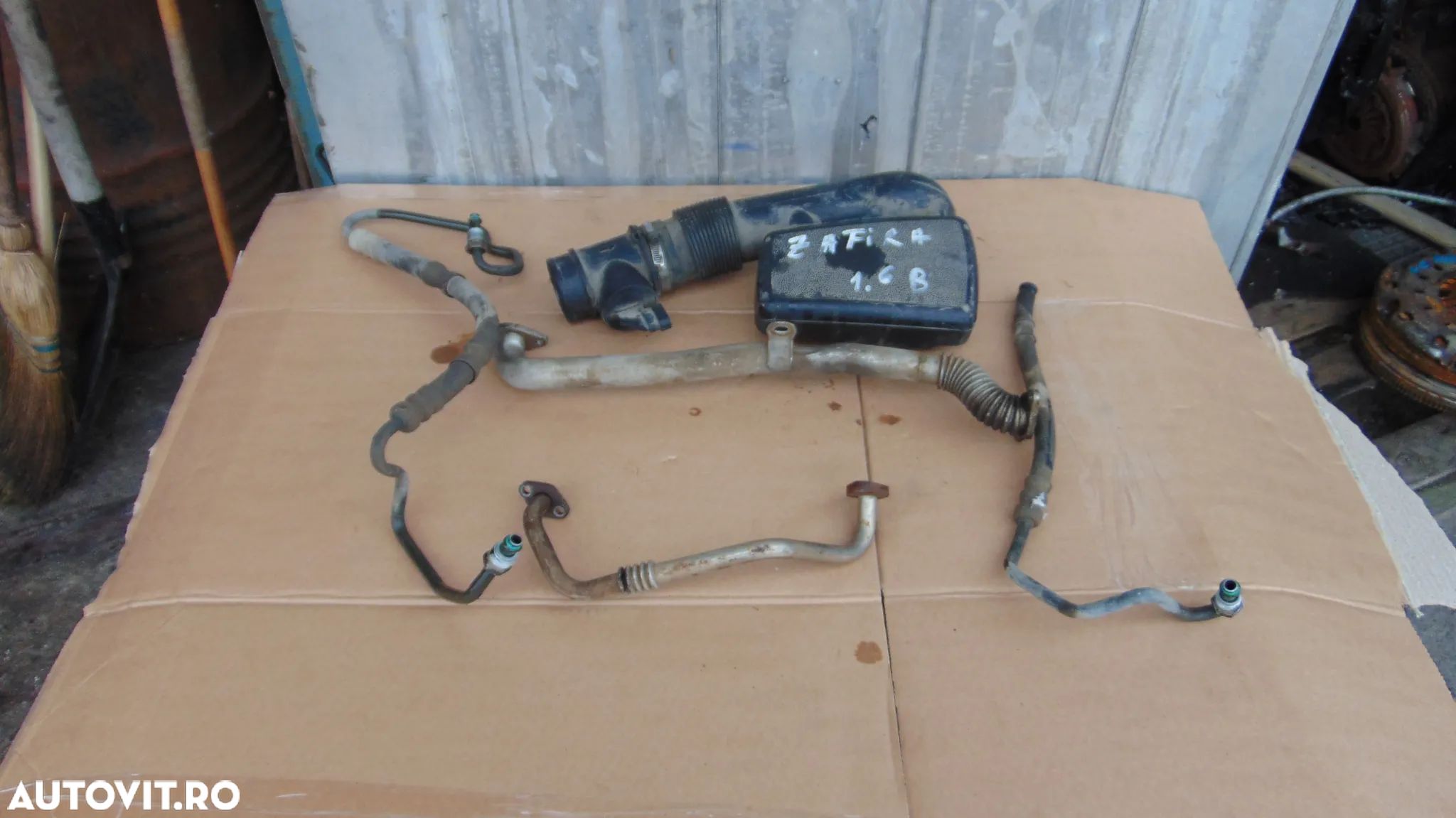 Debitmetru aer si conducte servo Opel Zafira B 1.6 benzina cod z16xep an 2005-2010 - 1