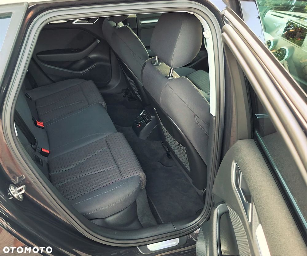 Audi A3 Sportback 1.4 TFSI Attraction - 22