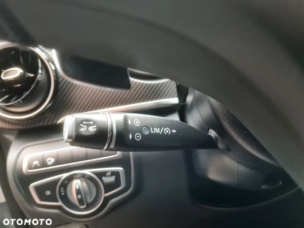 Mercedes-Benz Klasa V 250 d Exclusive 9G-Tronic (d³ugi) - 16
