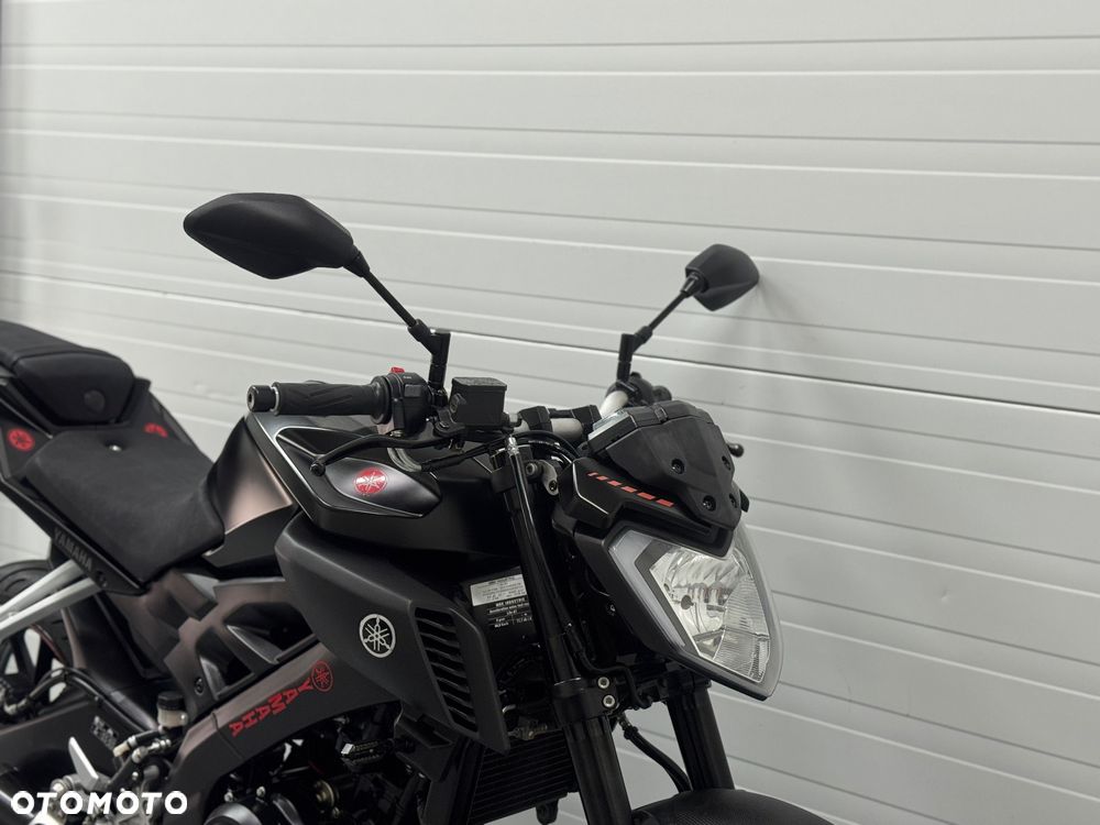 Yamaha MT - 8