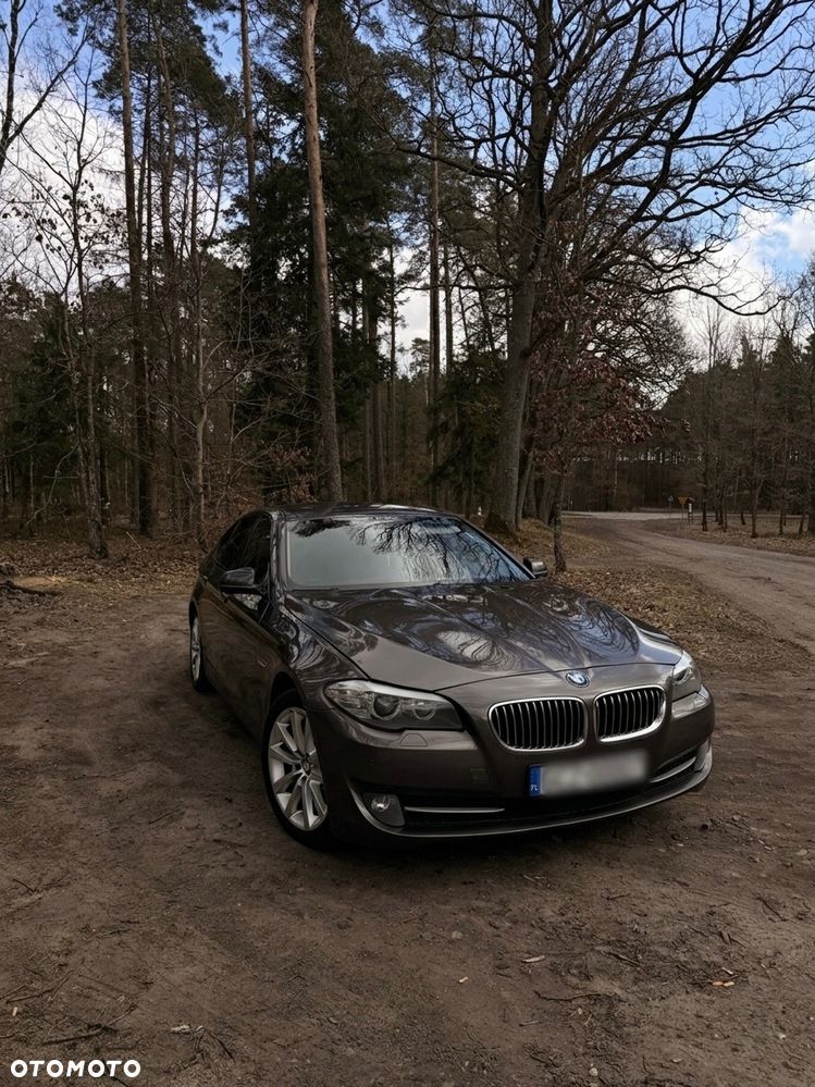 BMW Seria 5 520d - 5