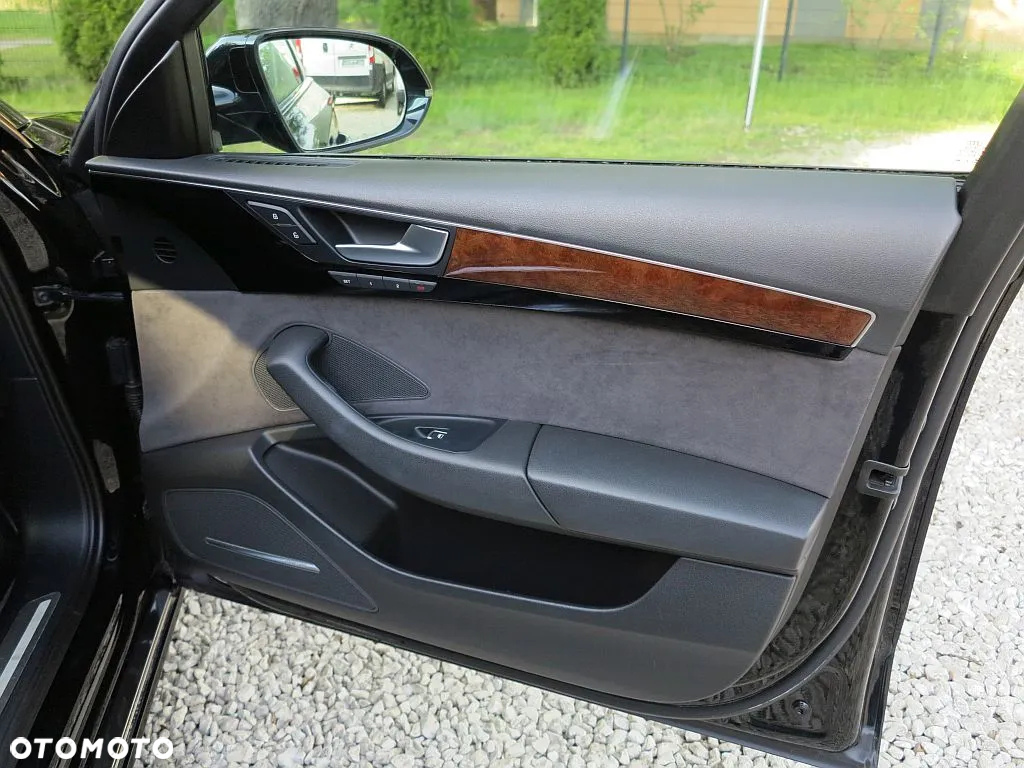 Audi A8 3.0 TDI DPF quattro tiptronic - 24