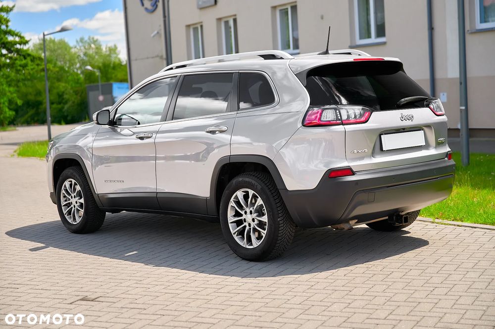 Jeep Cherokee - 7