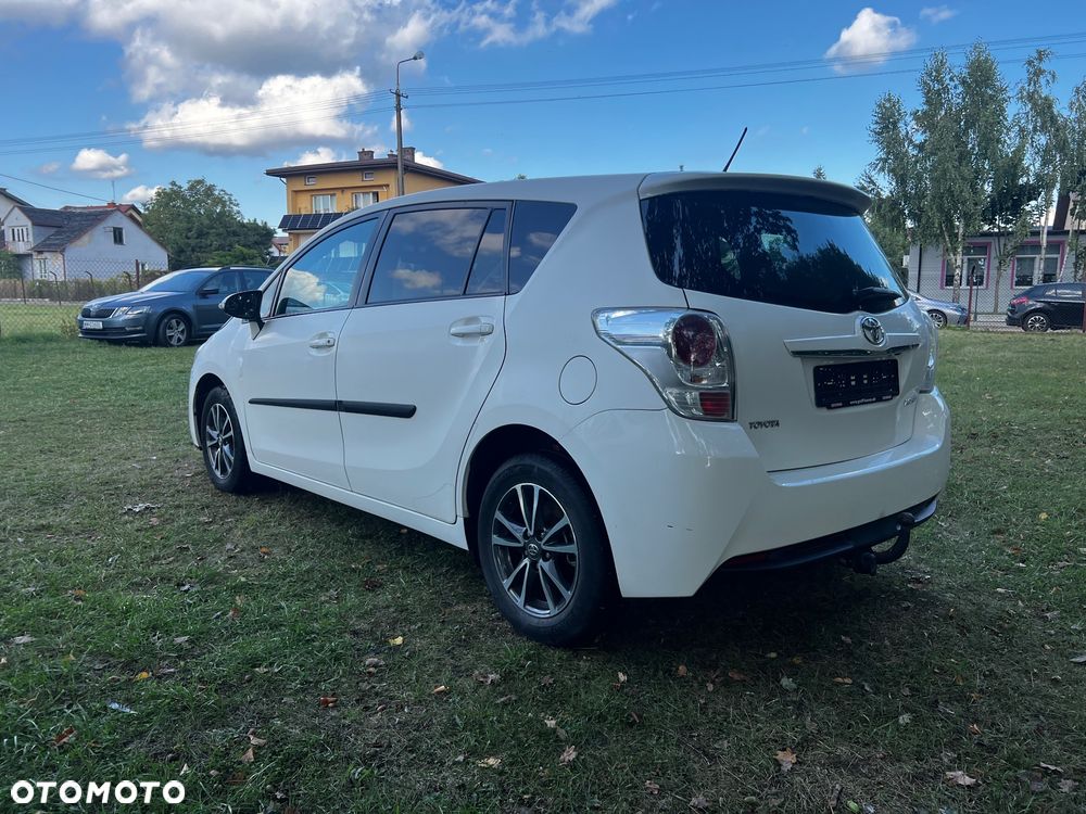 Toyota Verso 1.8 Premium MS - 7