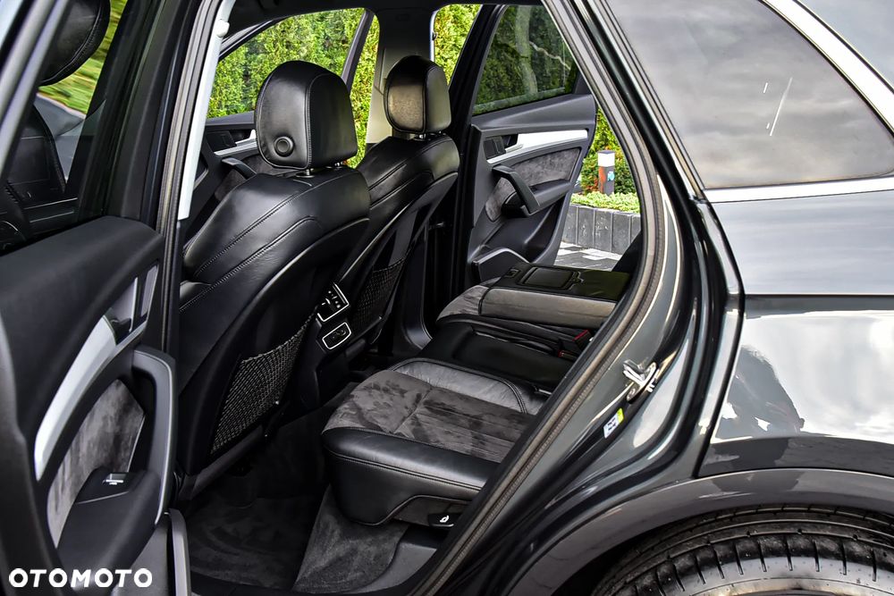 Audi Q5 40 TDI quattro S tronic design - 17