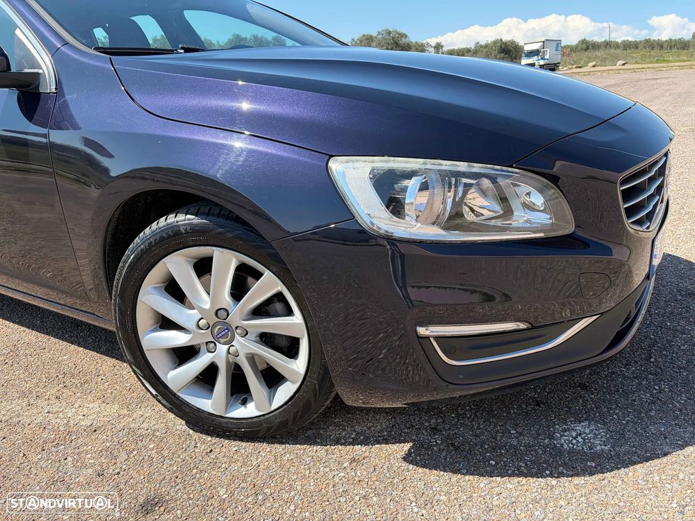 Volvo V60 2.0 D4 Summum - 8
