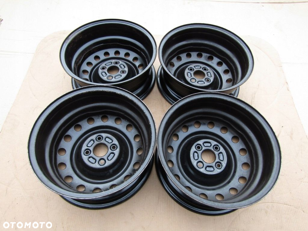 4x Felgi 15 Kia Rio IV Stonic Toyota Corolla Yaris II 6j 4x100 - 13