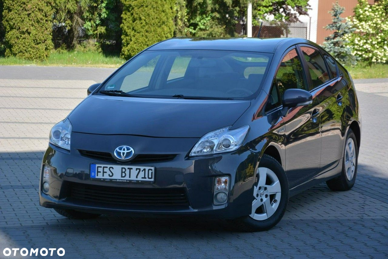 Toyota Prius - 2