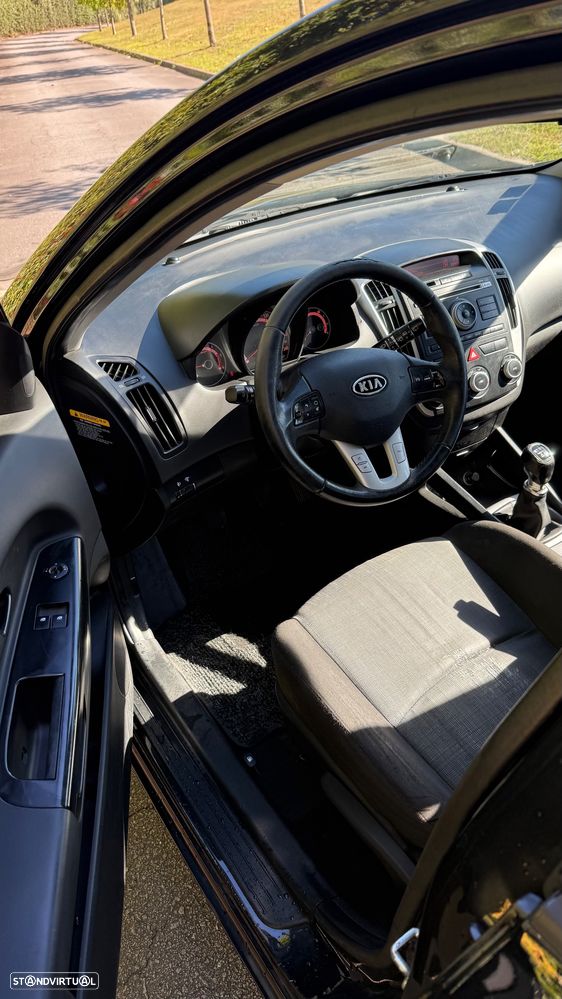 Kia Ceed SW - 8